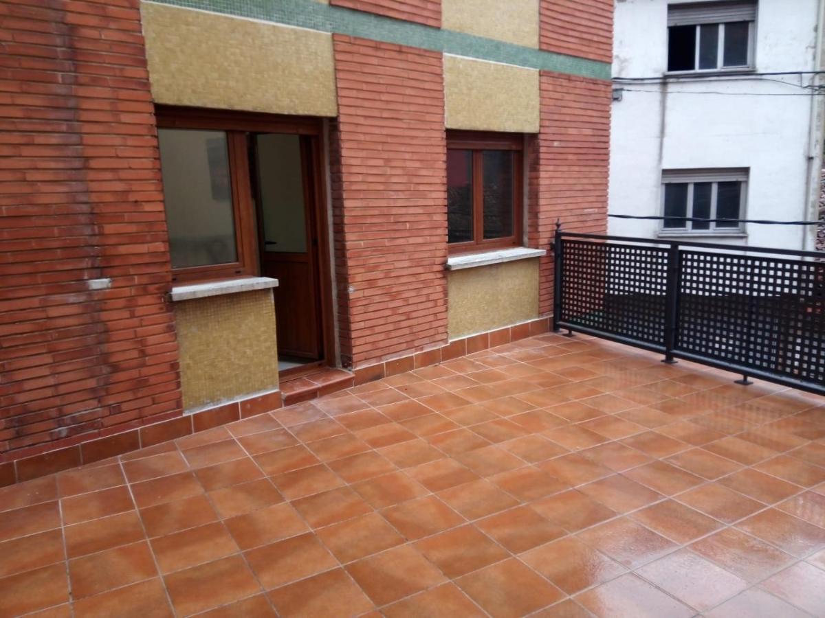 Piso Con Terraza En Felechosa Apartment Ngoại thất bức ảnh